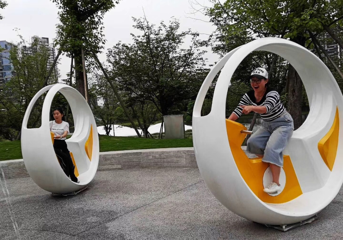 公园脚踏喷水车 (4)